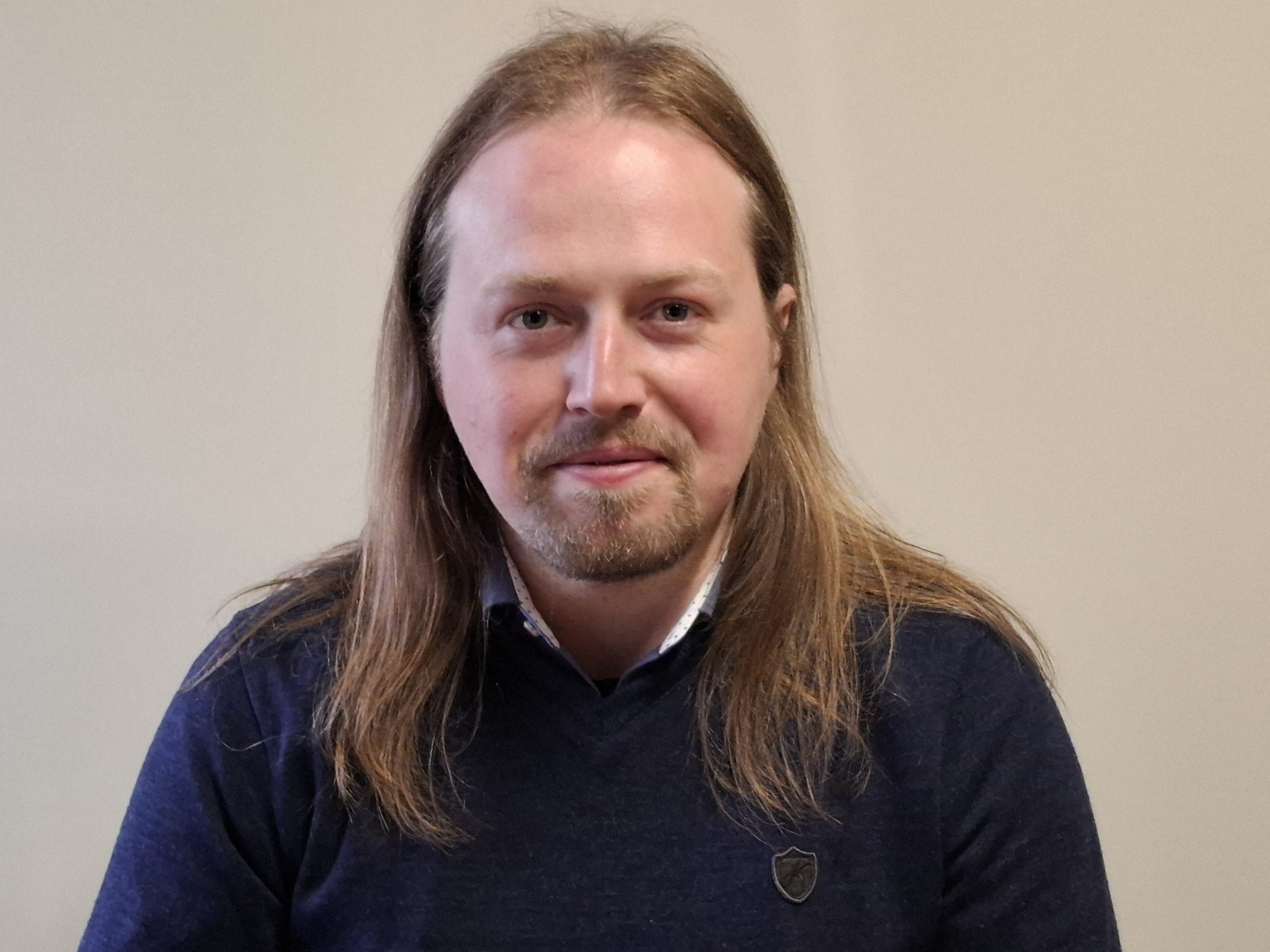 Emre Ünür, PhD さん