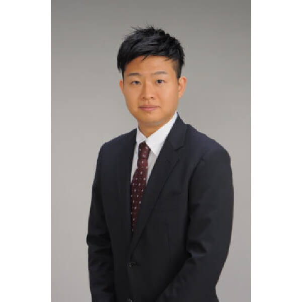 Takumi Uchihara Associate Professor